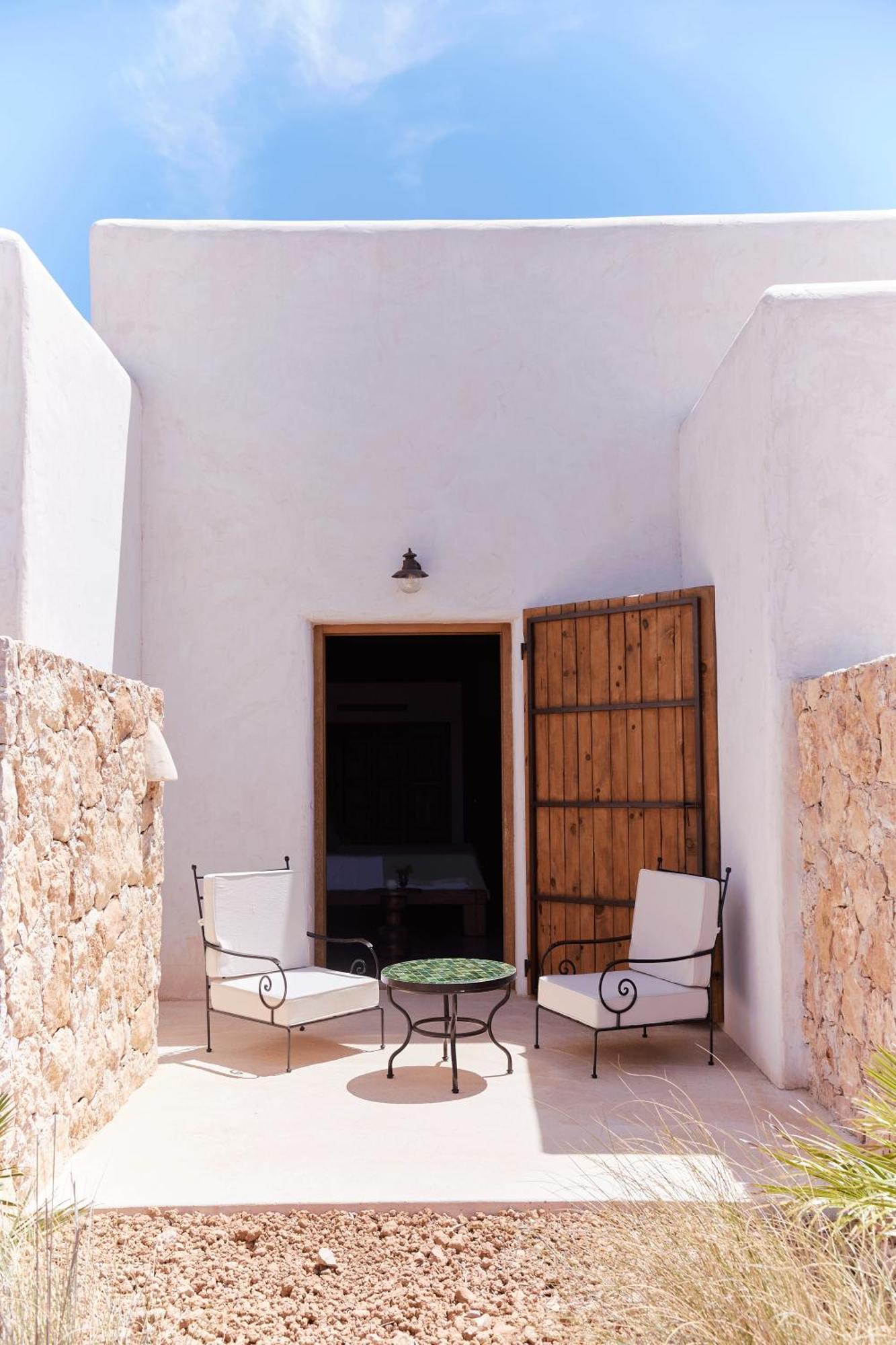 Equilicua Hotell Agua Amarga  Eksteriør bilde