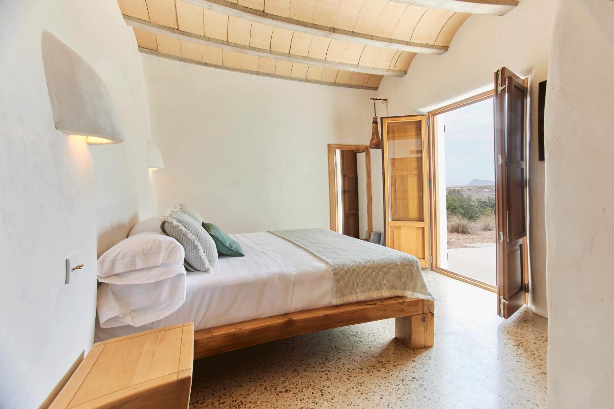 Equilicua Hotell Agua Amarga  Eksteriør bilde