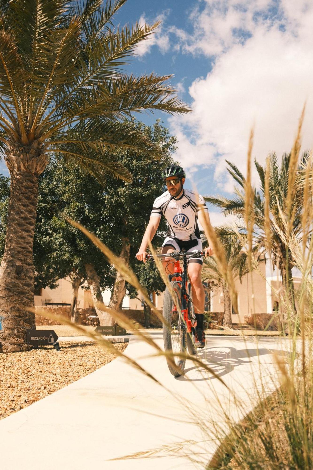 Equilicua Hotell Agua Amarga  Eksteriør bilde